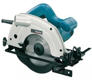 Kotučová píla Makita 5704R, výkon 1200 W, max.hlbka 66 mm, váha 4,9 kg. Cena prenájmu : 3eur-hod./ 9eur-4hod./ 12eur-8hod./ 14eur-deň